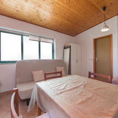 Apartments By The Sea Zivogosce - Blato, Makarska - 1057 Blato  الغرفة الصورة