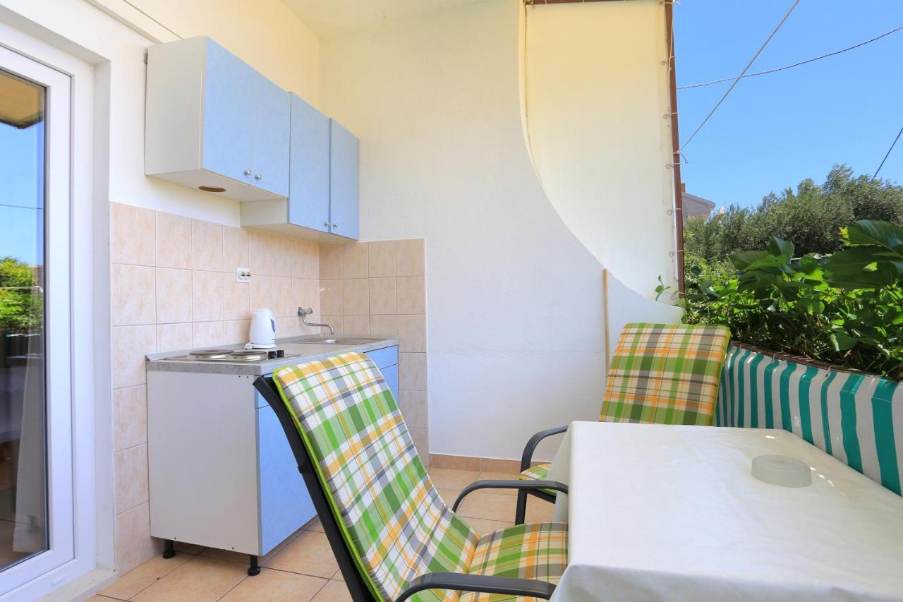 Apartments By The Sea Zivogosce - Blato, Makarska - 1057 Blato  المظهر الخارجي الصورة